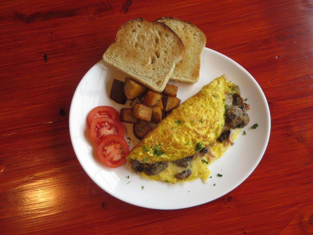 Auberge Cafe Acadien Bonaventure Kültér fotó